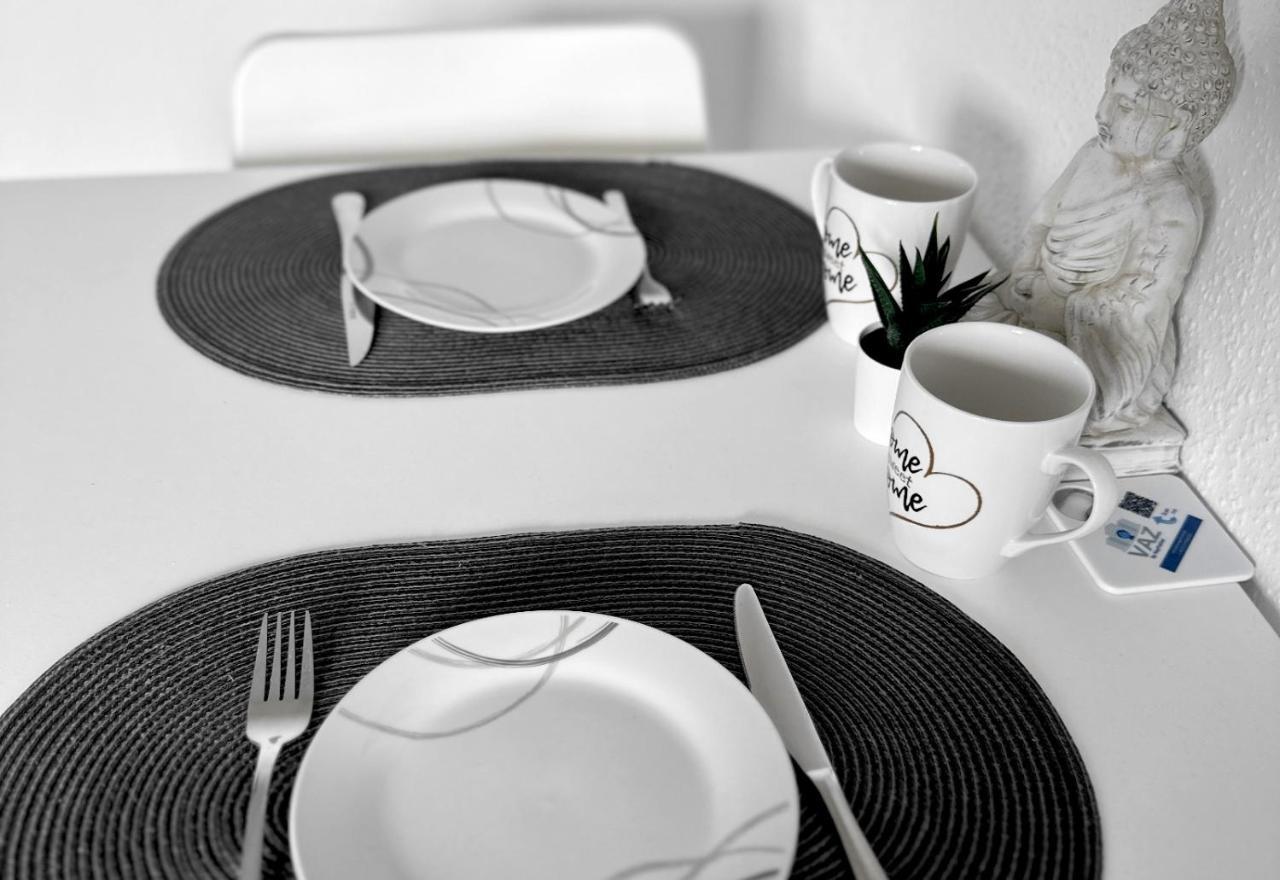 Vaz Apartments Essen, Kueche, Wlan, Tv, Netflix, Ca 15 Min Messe U Hbf Екстериор снимка