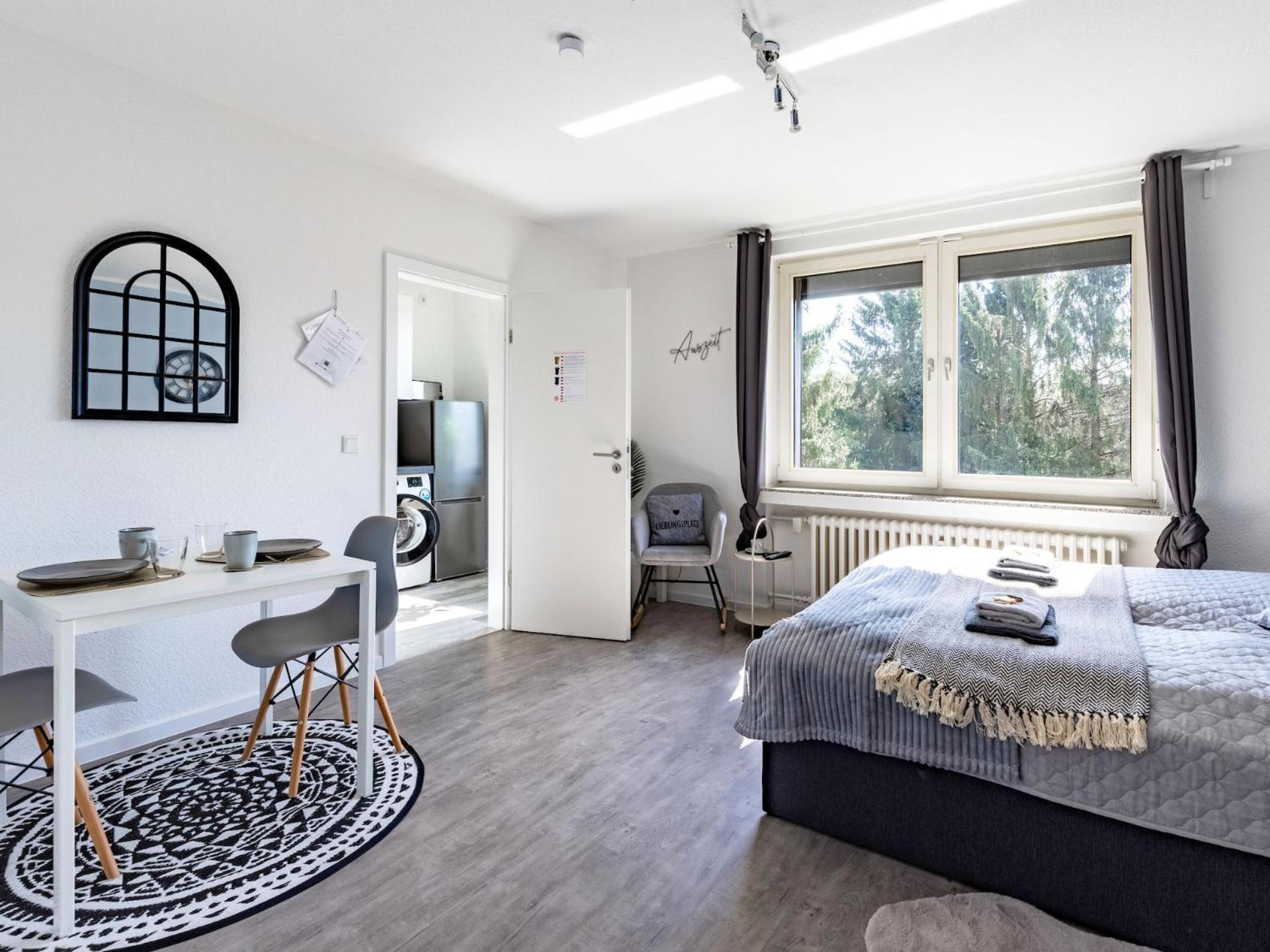 Vaz Apartments Essen, Kueche, Wlan, Tv, Netflix, Ca 15 Min Messe U Hbf Екстериор снимка